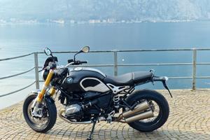 BMW R NINE T