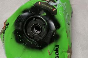 serbatoio zx10r ninja 1000 2008 