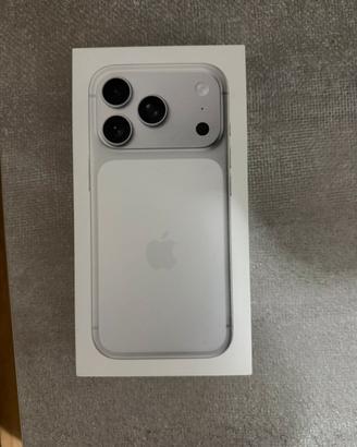 Iphone 17 pro 256 GB argento