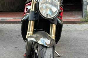 MV AGUSTA F4 Brutale 750