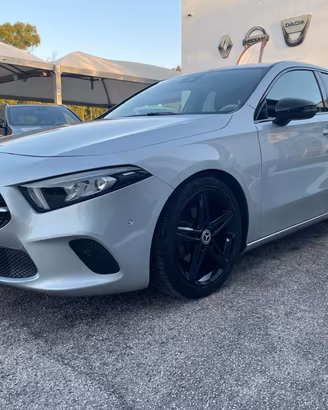 MERCEDES-BENZ A 180 d Automatic Sport