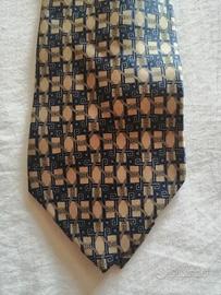 Cravatta vintage YSL pura seta 100%.