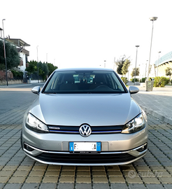 VOLKSWAGEN Golf 7ª serie - perfette condizioni