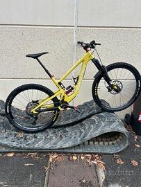 Santa Cruz megatower