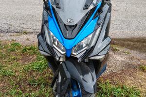 kymco AK550