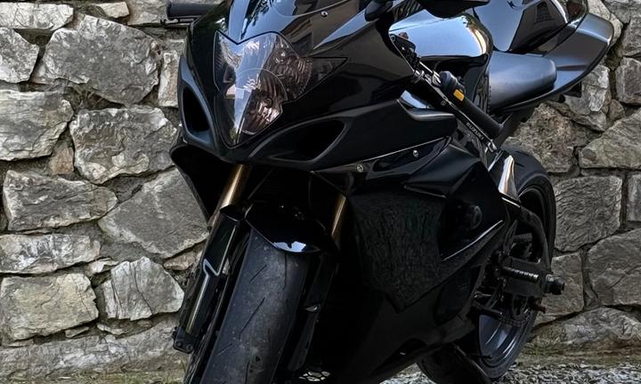 Suzuki GSX R 1000 - 2006