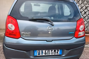 Nissan Pixo
