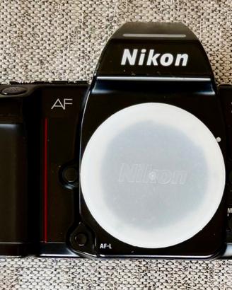 Nikon F801