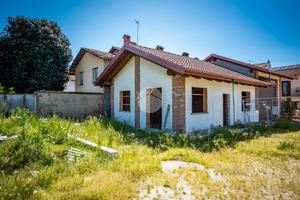 VILLA SINGOLA A VOLVERA