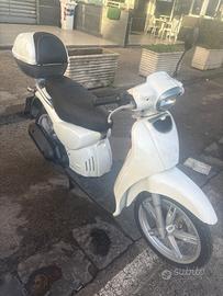 Aprilia Scarabeo 100 4 tempi Led
