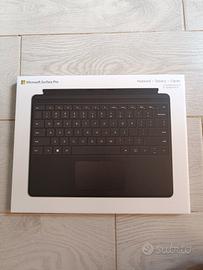 Microsoft Surface Pro Keyboard 