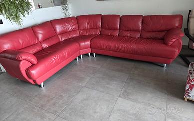 Divano angolare rosso