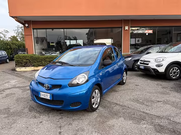 Toyota Aygo 1.0 12V VVT-i 3 porte Now Connect