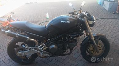 Ducati Monster 900 dark 