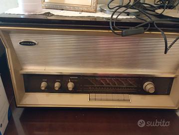Radio Philco e giradischi Gerrard