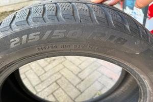 4 gomme Pirelli Sottozero 215 50 R18