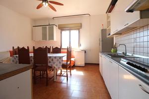 4 LOCALI A VILLA SAN GIOVANNI