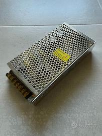 Convertitore Switching AC 100/240V a 24V 6.25A