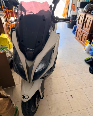 Kymco xciting 400i( ricambi)