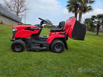 Trattorinoi STIGA MP84H con cesto