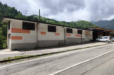 Autofficina con magazzini/deposito/autorimessa e p