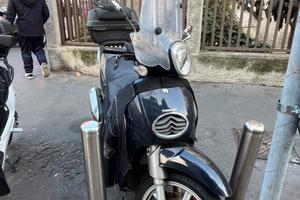 Scarabeo Aprilia  200