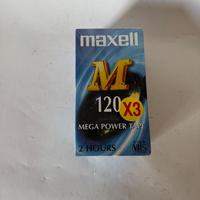 3 VIDEOCASSETTE VHS VERGINI MAXELL M 120 MINUTI
