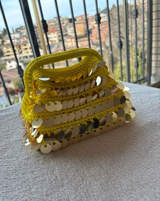 Borsa cluch cordino e paillettes