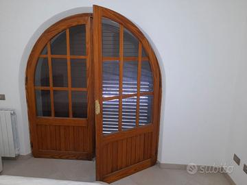 Infissi rustici ad arco