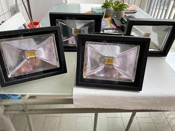 faretti 4 illuminazione 