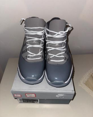 JORDAN 11 GRIGIE