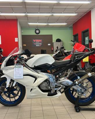 Aprilia RS 125 PISTA CON TARGA