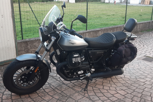 Moto Guzzi V9 Bobber