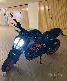 Ktm duke 390