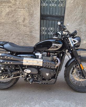 Triumph scrambler 900
