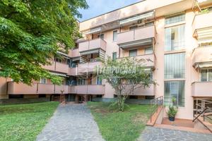 Appartamento a Pessano con Bornago 3 locali