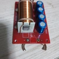 Crossover per subwoofer 300Watt 
