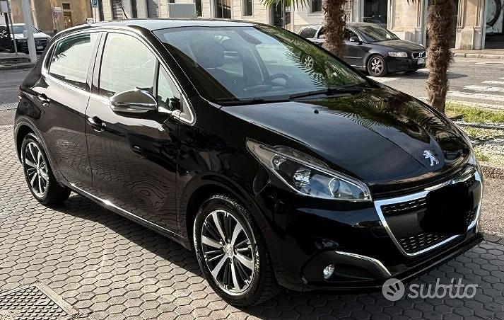 Peugeot 208 1° serie