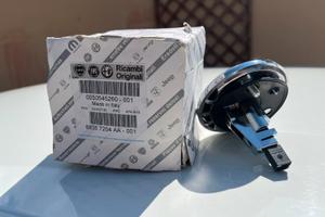 Pulsante Porta Bagagli Cofano AlfaRomeo Giulietta