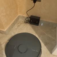 robot pulisci pavimenti