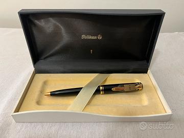 Pelikan K 800 Penna a sfera Souveraen dett dorati