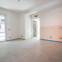 3 LOCALI A FONTE NUOVA