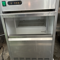 FABBRICATORE DI GHIACCIO MAXIMA 28KG