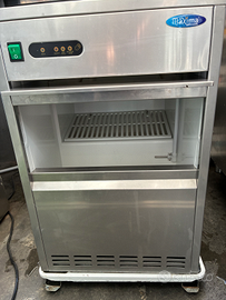 FABBRICATORE DI GHIACCIO MAXIMA 28KG