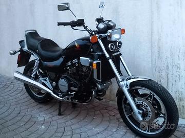 Honda VF 1100 CUSTOM 