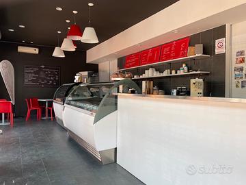 Attività di Gelateria e Bar, splendido spazio