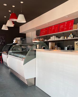 Attività di Gelateria e Bar, splendido spazio