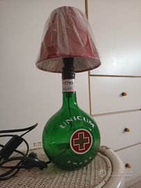 Lampada unicum liquore. Lampada artigianale nuova