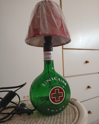 Lampada unicum liquore. Lampada artigianale nuova