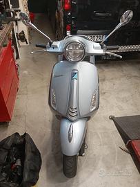 Vespa primavera 150cc